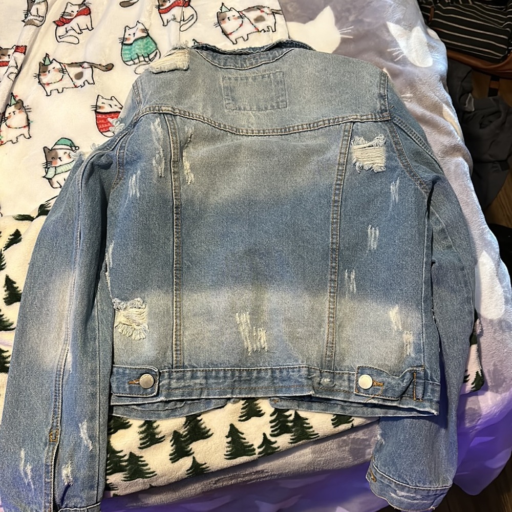 Jean jacket - Picture 3 of 3